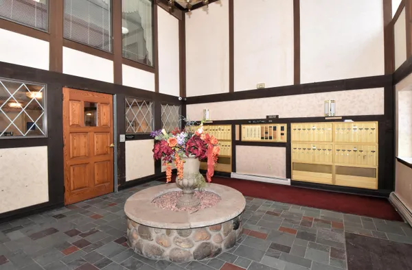 $87,500 | 5253 North Lovers Lane Road, Unit 219, Milwaukee, WI 53225