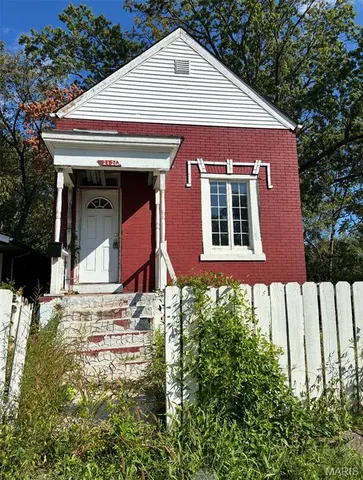 $29,900 | 2126 Overlea Avenue, St. Louis, MO 63121