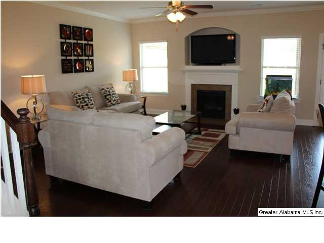 619 Round Road Alabaster, AL 35114 - Photo 17 of 32