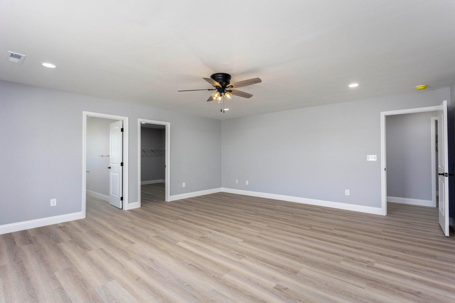 388 Edgewater Street Dayton, TN 37321 - Photo 17 of 61 Primary Bedroom