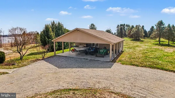 $1,559,000 | 85 Green Haven Drive, Elkton, MD 21921