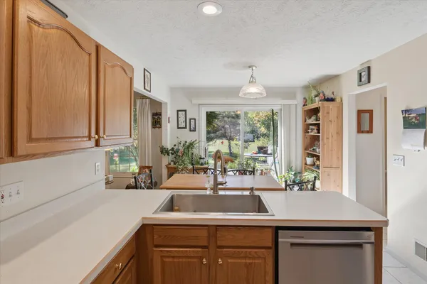 $295,000 | 507 Middleton Court, Buchanan, MI 49107