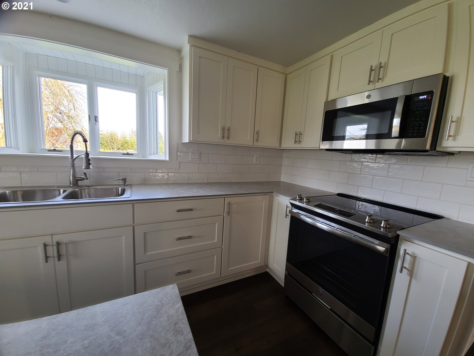11300 South Bremer Road Canby, OR 97013 - Photo 3 of 21
