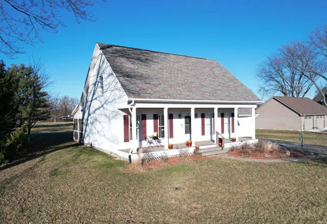 $329,000 | 4335 East Arrowhead Road, Monticello, IN 47960