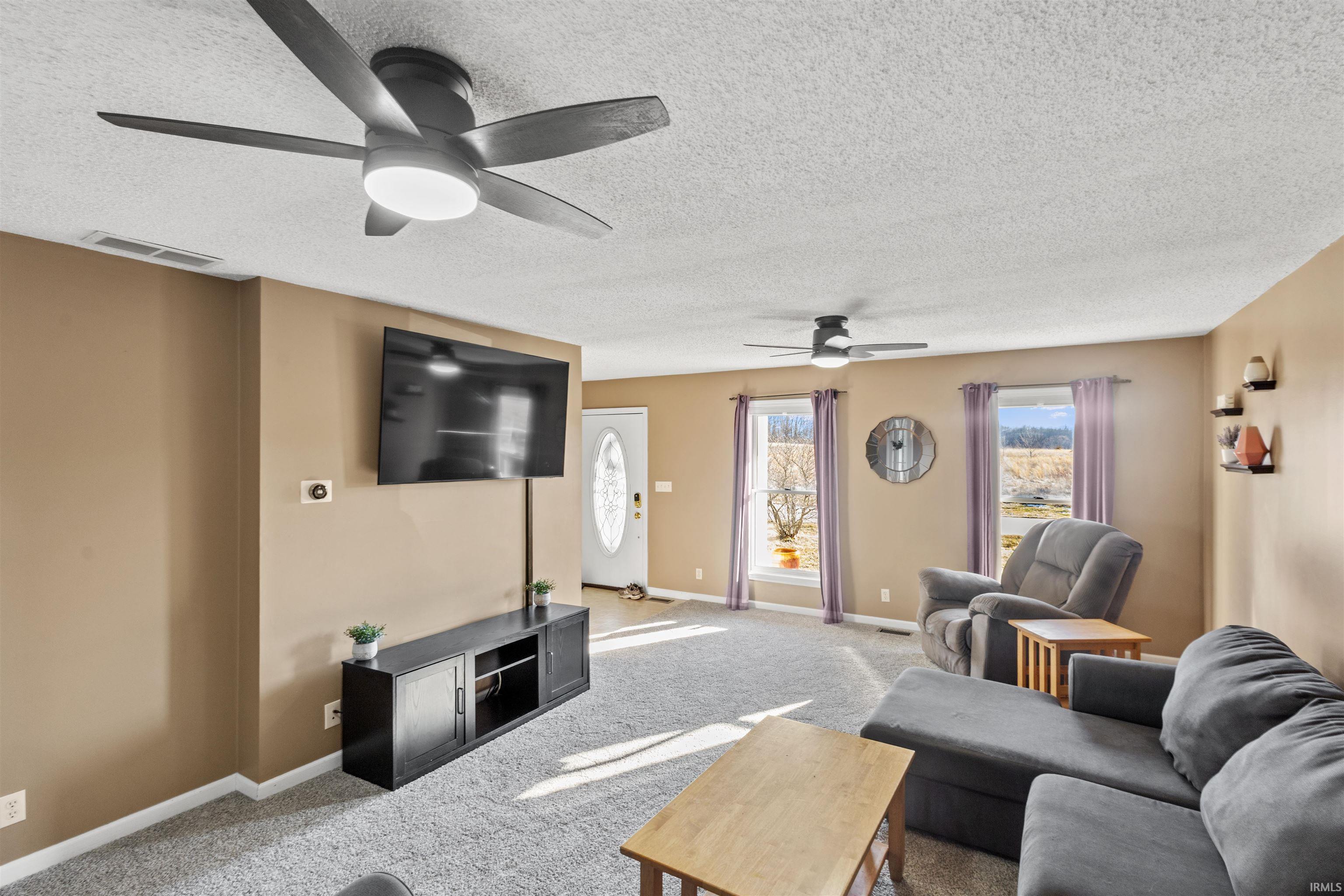 4335 East Arrowhead Road Monticello, IN 47960 - Photo 6 of 29