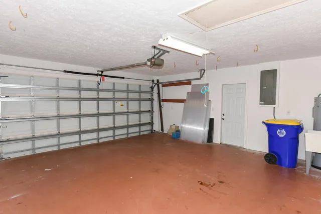 $2,900 | 1927 Northeast San Carlos Calle, Jensen Beach, FL 34957