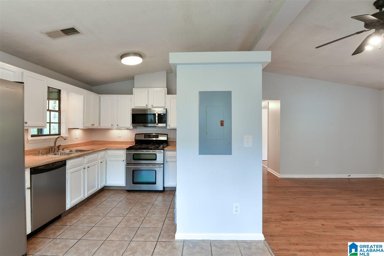 5278 Whippoorwill Road Birmingham, AL 35210 - Photo 18 of 43