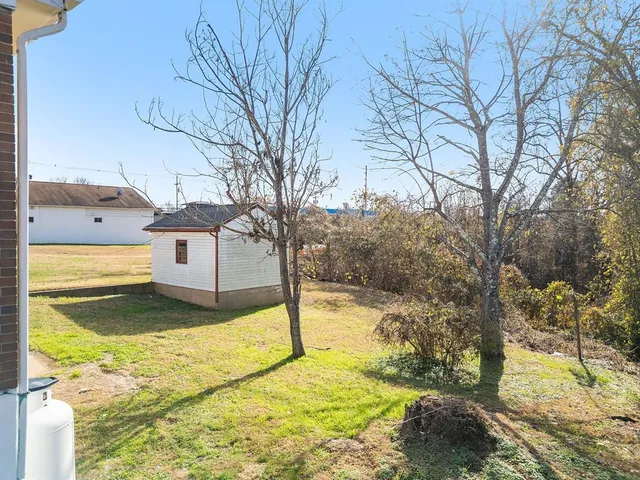 $2,000 | 117 Pineview Drive, Danville, VA 24540