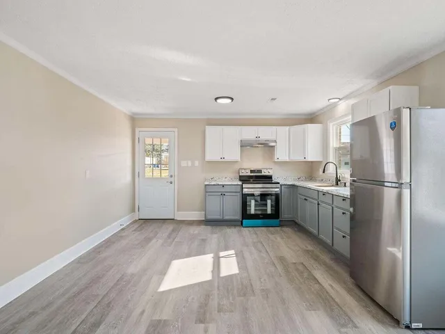 $2,000 | 117 Pineview Drive, Danville, VA 24540