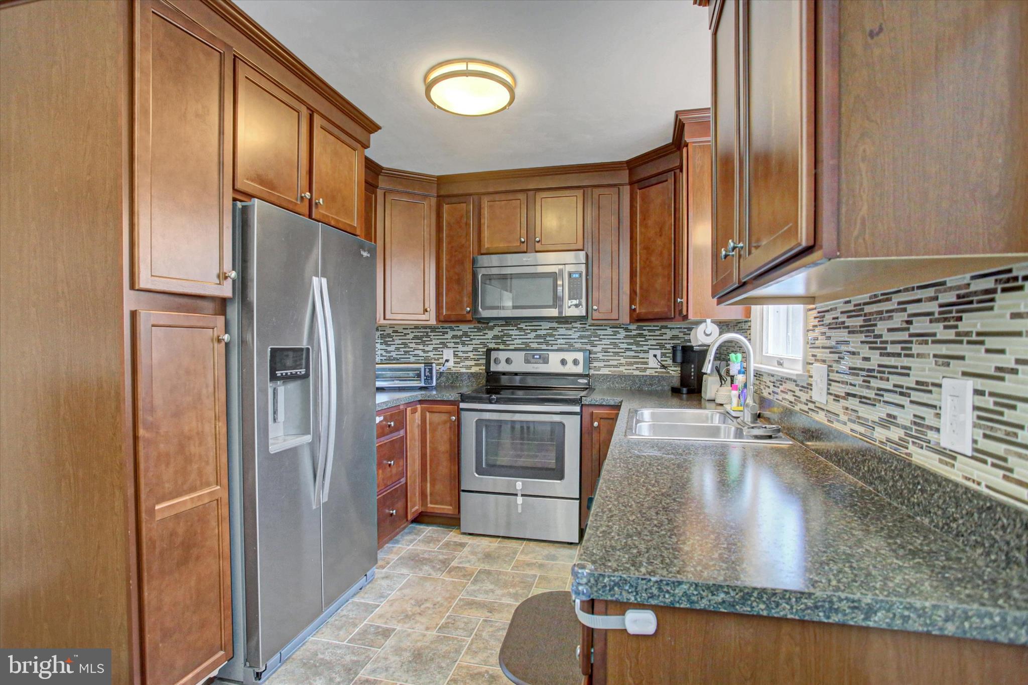 45 Lee Ann Court Hanover, PA 17331 - Photo 11 of 36