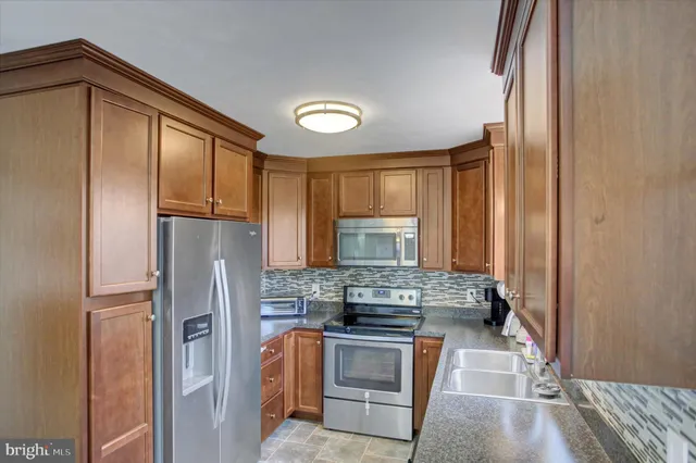 $299,900 | 45 Lee Ann Court, Hanover, PA 17331