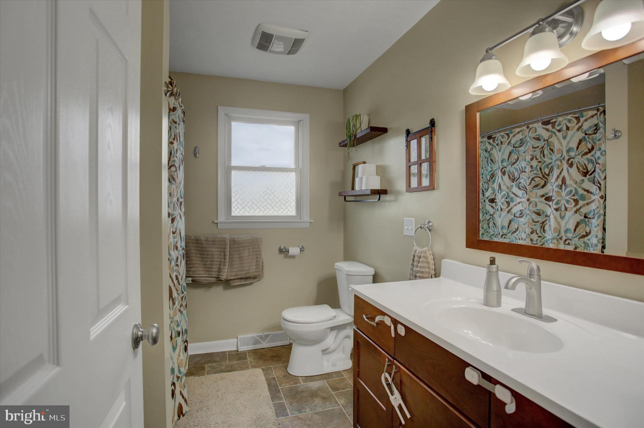 45 Lee Ann Court Hanover, PA 17331 - Photo 16 of 36