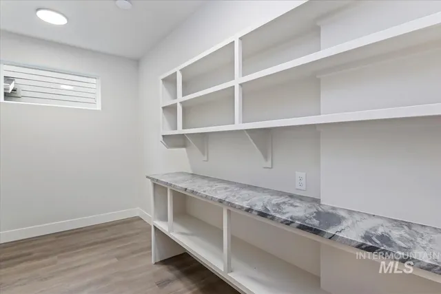 $569,900 | 8174 North Breezy Avenue, Boise, ID 83714