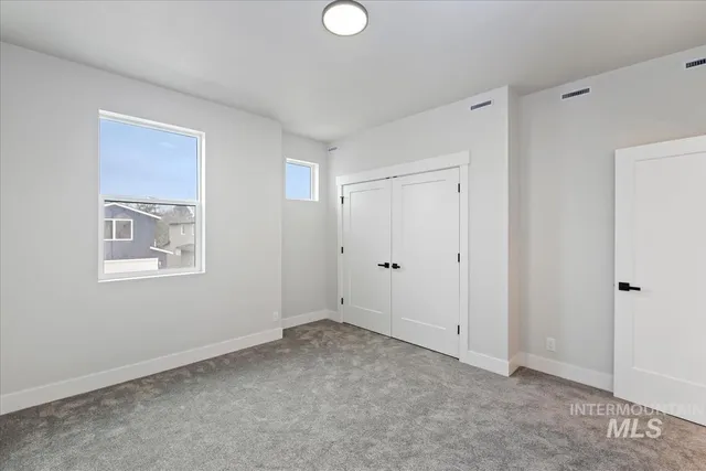 $569,900 | 8174 North Breezy Avenue, Boise, ID 83714