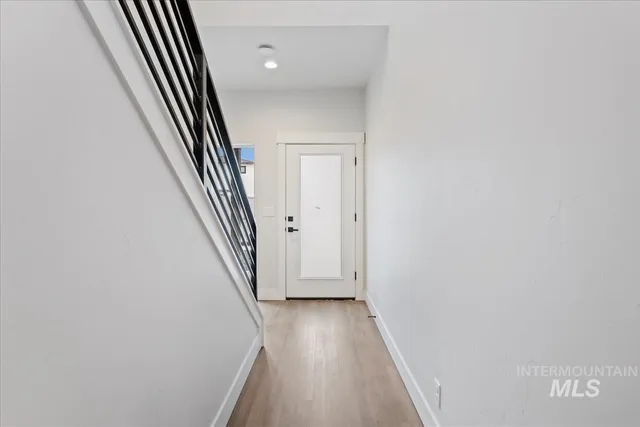 $569,900 | 8174 North Breezy Avenue, Boise, ID 83714