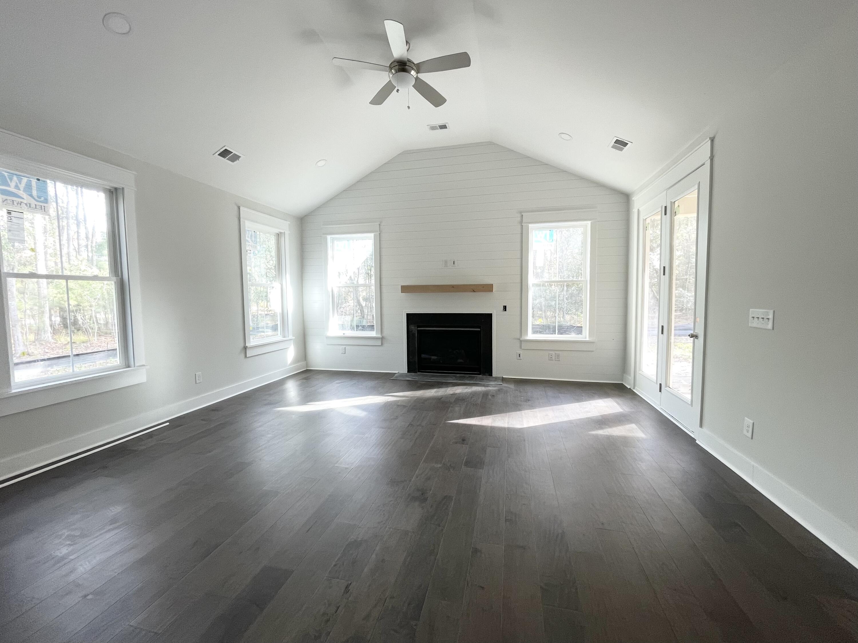 4187 Royal Harbor Road Hollywood, SC 29449 - Photo 11 of 62 4187 family