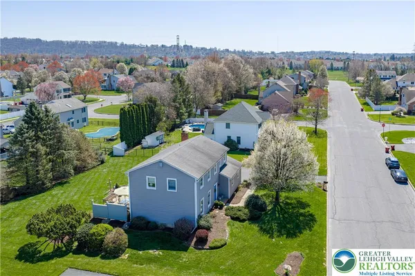$529,900 | 2725 Appian Way, Easton, PA 18040