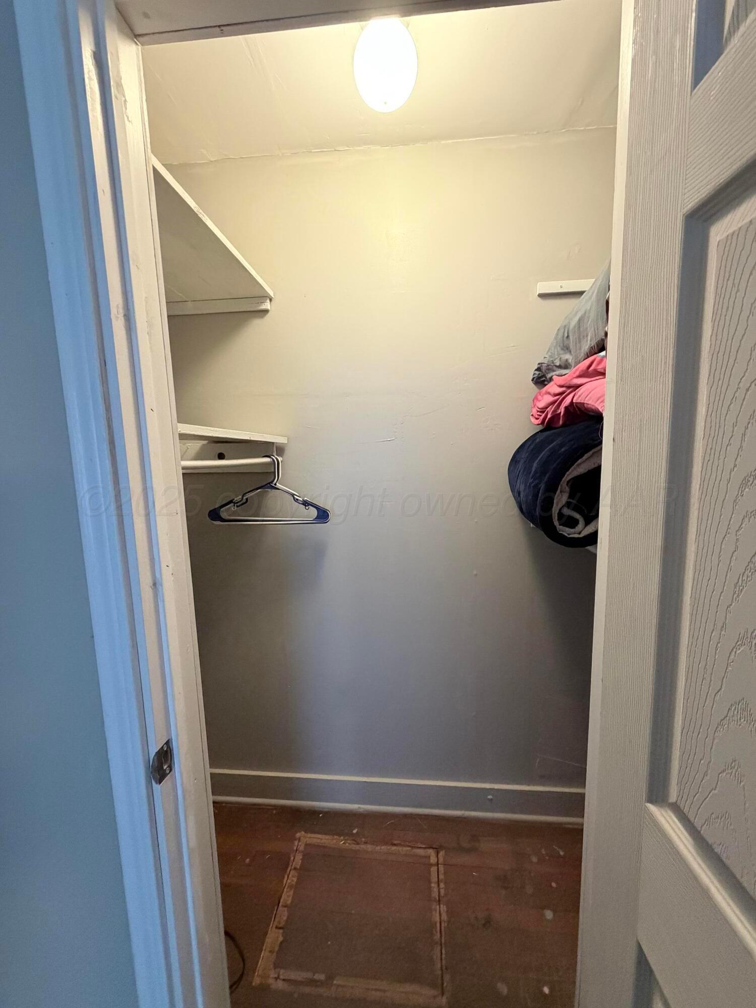 1409 El Paso Street Wellington, TX 79095 - Photo 10 of 22 a view of walk in closet