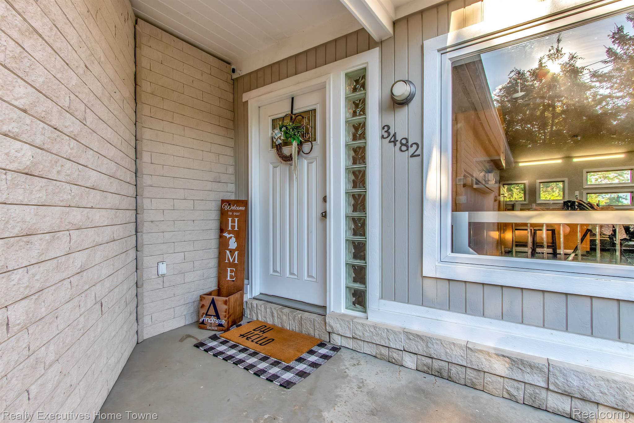 3482 Benstein Road Commerce Township, MI 48382 - Photo 3 of 37 Gallery Image 3
