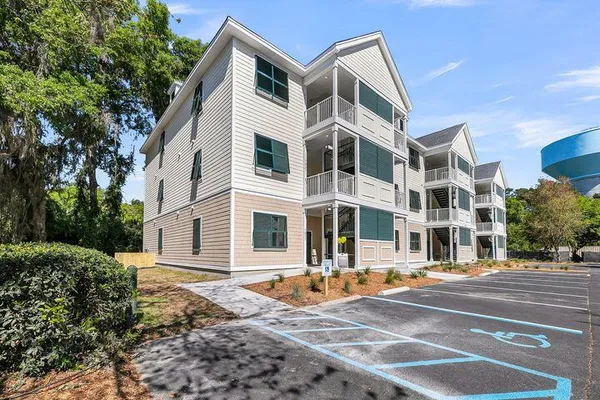 $2,100 | 7425 Indigo Palms Way, Johns Island, SC 29455