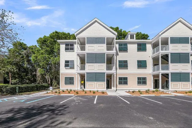 $2,200 | 7425 Indigo Palms Way, Johns Island, SC 29455