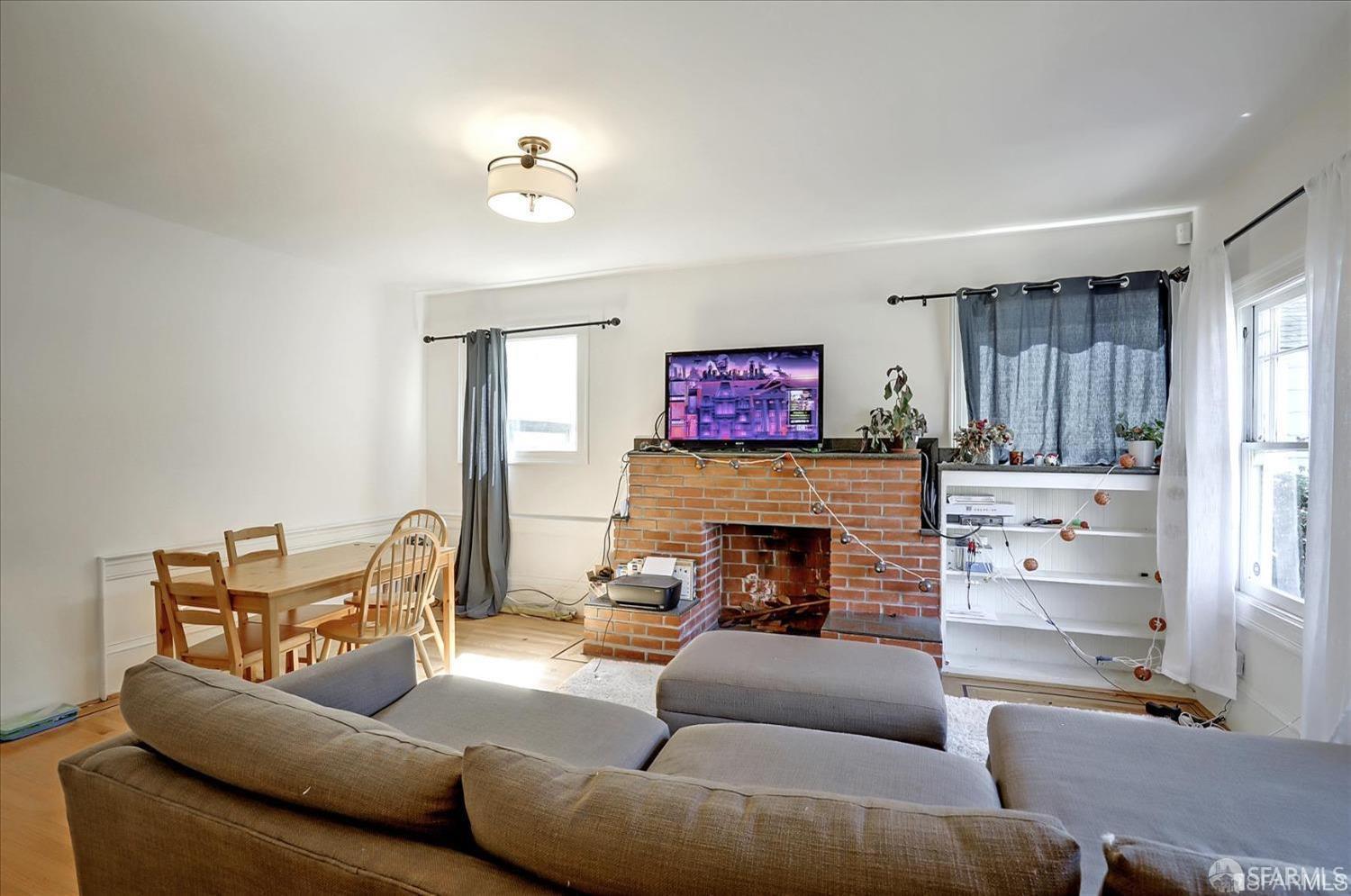 2535 Chilton Way Berkeley, CA 94704 - Photo 4 of 42