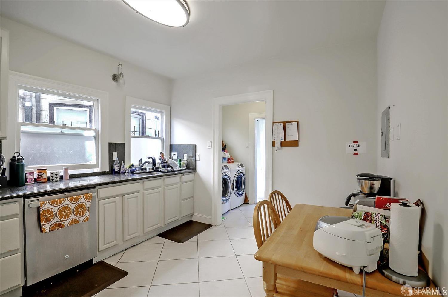 2535 Chilton Way Berkeley, CA 94704 - Photo 9 of 42