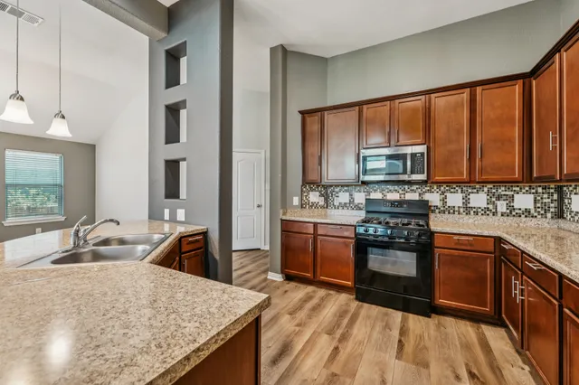 $335,000 | 229 Wicker Park Way, Buda, TX 78610