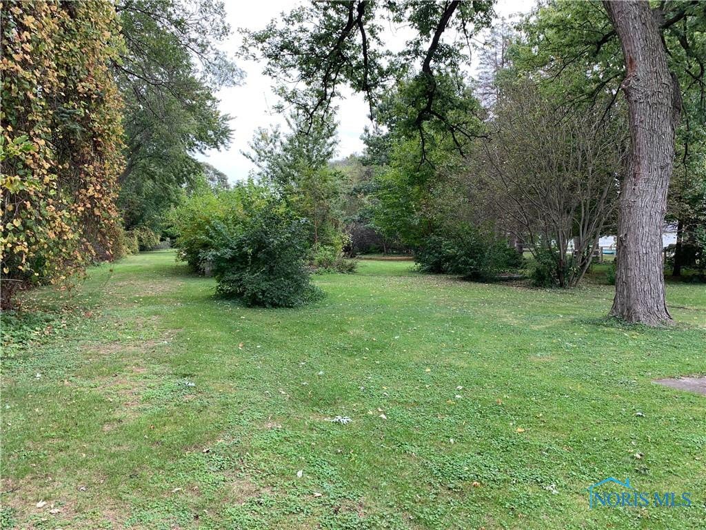 1636 Cass Road Maumee, OH 43537 - Photo 25 of 27 Gallery Image 25