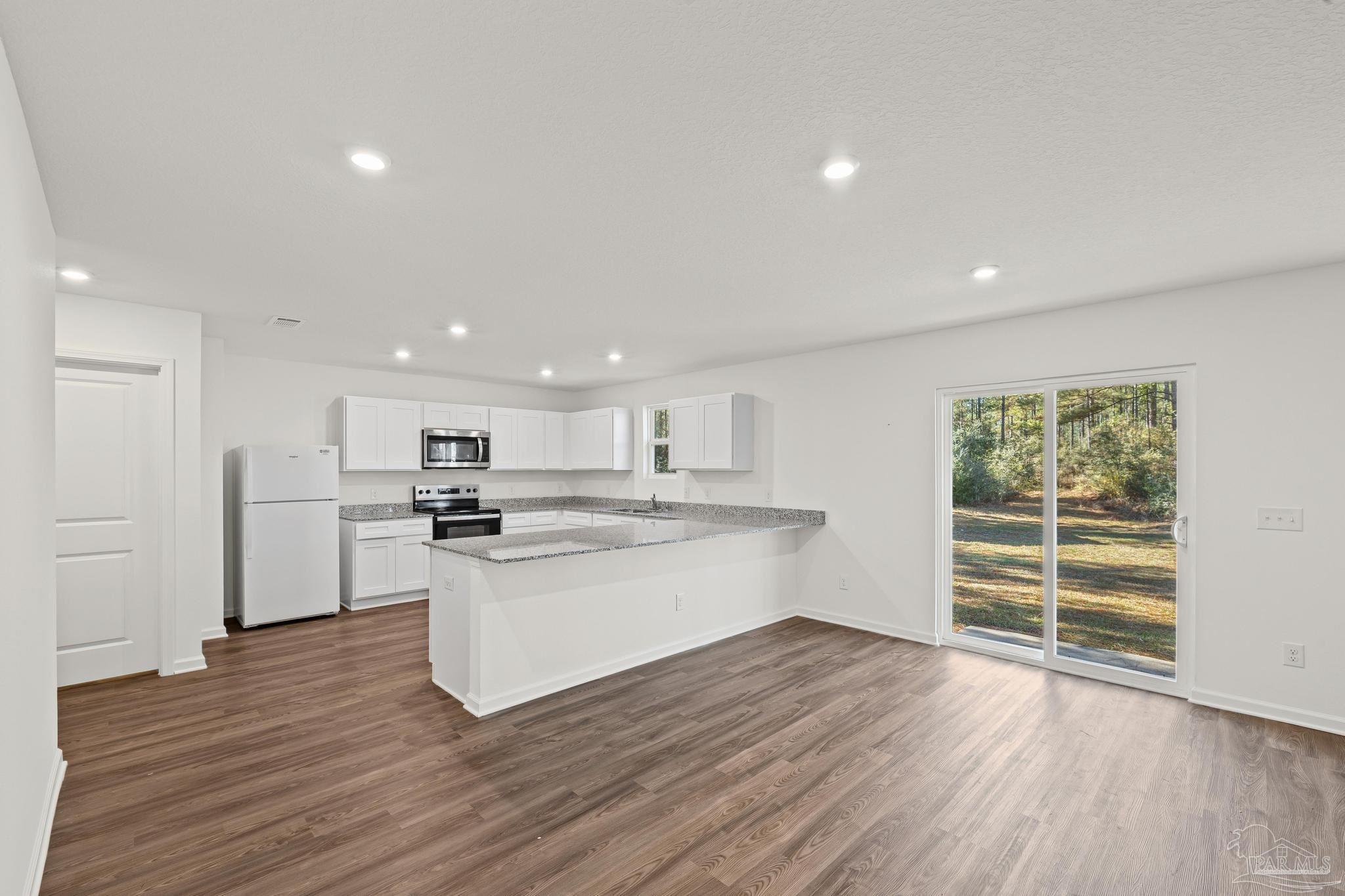 9327 3 Hollow Road Jay, FL 32565 - Photo 10 of 38