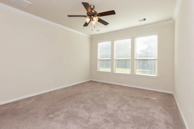 $3,500 | 10 Log House Court, Tomball, TX 77375