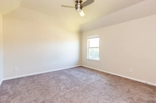 $3,500 | 10 Log House Court, Tomball, TX 77375