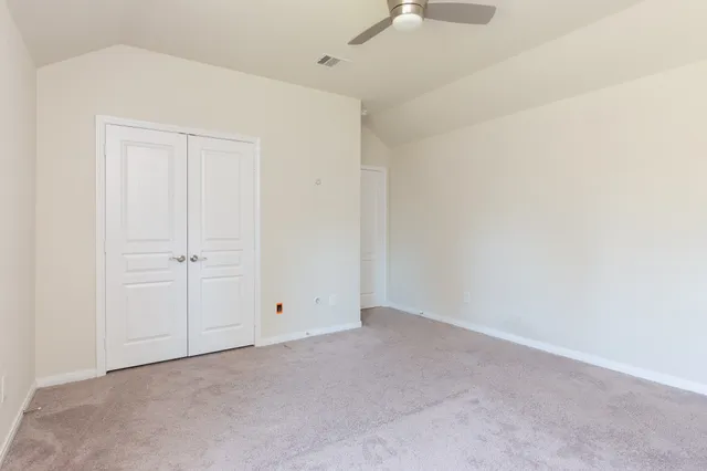 $3,500 | 10 Log House Court, Tomball, TX 77375