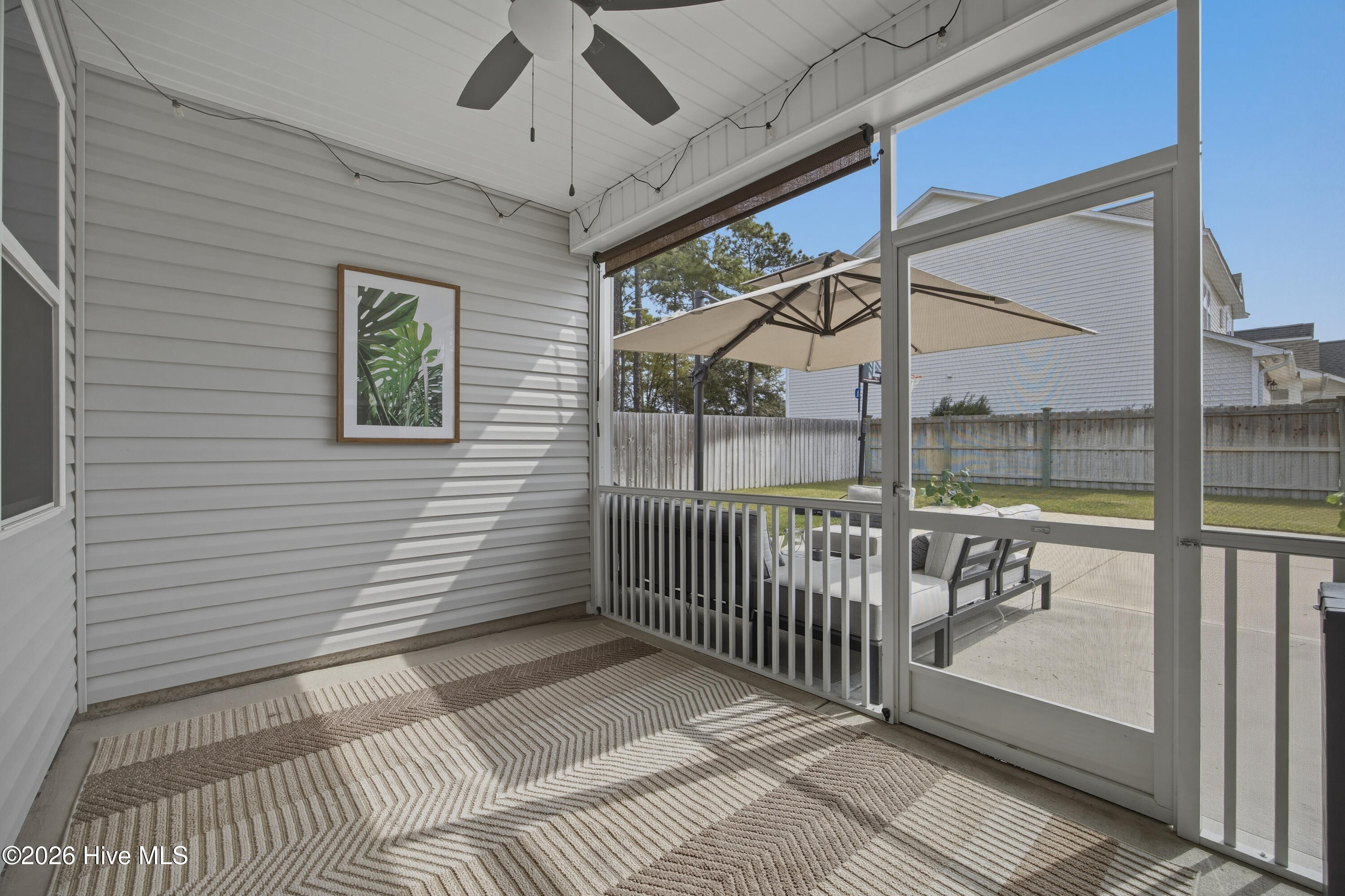 61 Chickadee Way Hampstead, NC 28443 - Photo 44 of 52 screened in porch