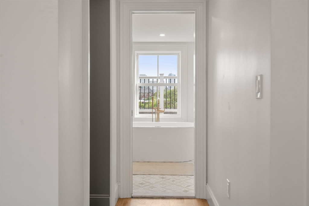 32 High Street Boston, MA 02129 - Photo 24 of 38 a view of an entryway