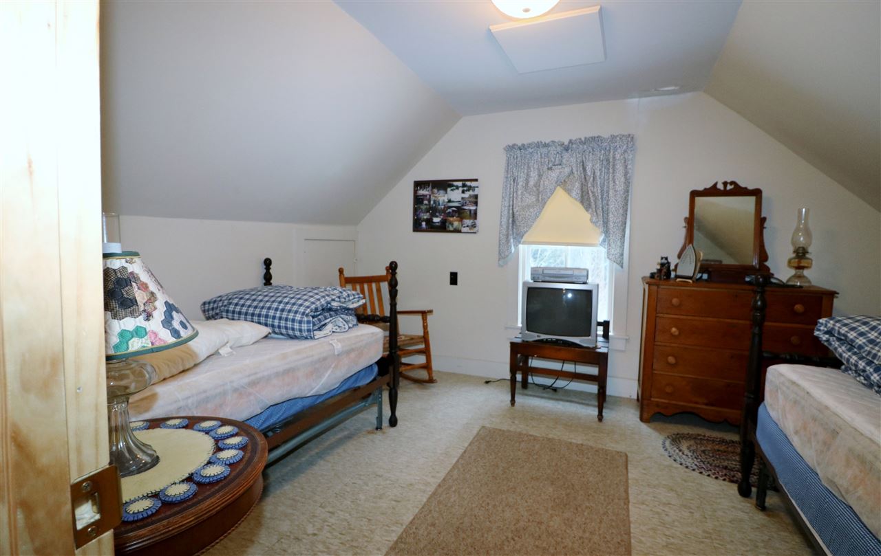113 Dam Road Errol, NH 03579 - Photo 9 of 14