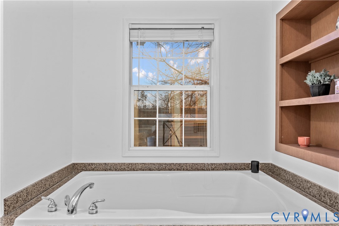 10885 Zilles Road Wilsons, VA 23894 - Photo 15 of 42 Gallery Image 15