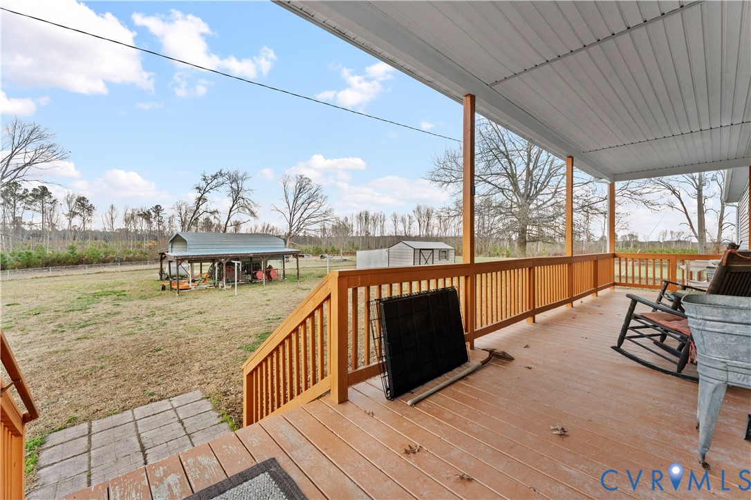 10885 Zilles Road Wilsons, VA 23894 - Photo 31 of 42 Gallery Image 31