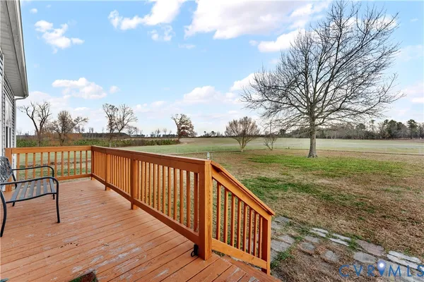 $475,000 | 10885 Zilles Road, Wilsons, VA 23894