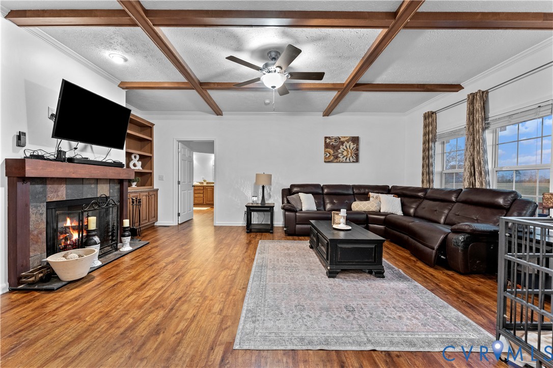10885 Zilles Road Wilsons, VA 23894 - Photo 7 of 42 Gallery Image 7