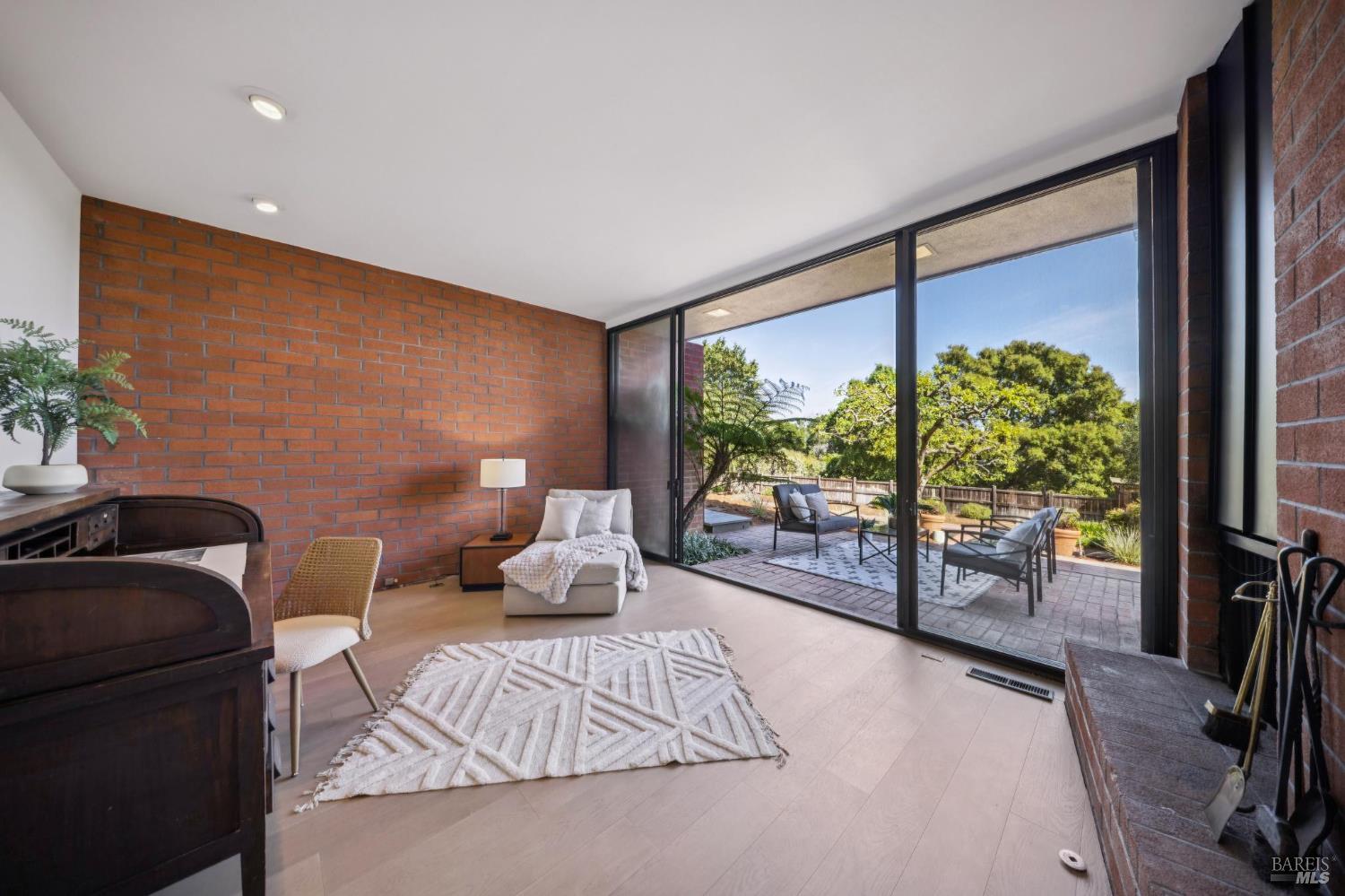 30 Chateau Place San Rafael, CA 94901 - Photo 13 of 61