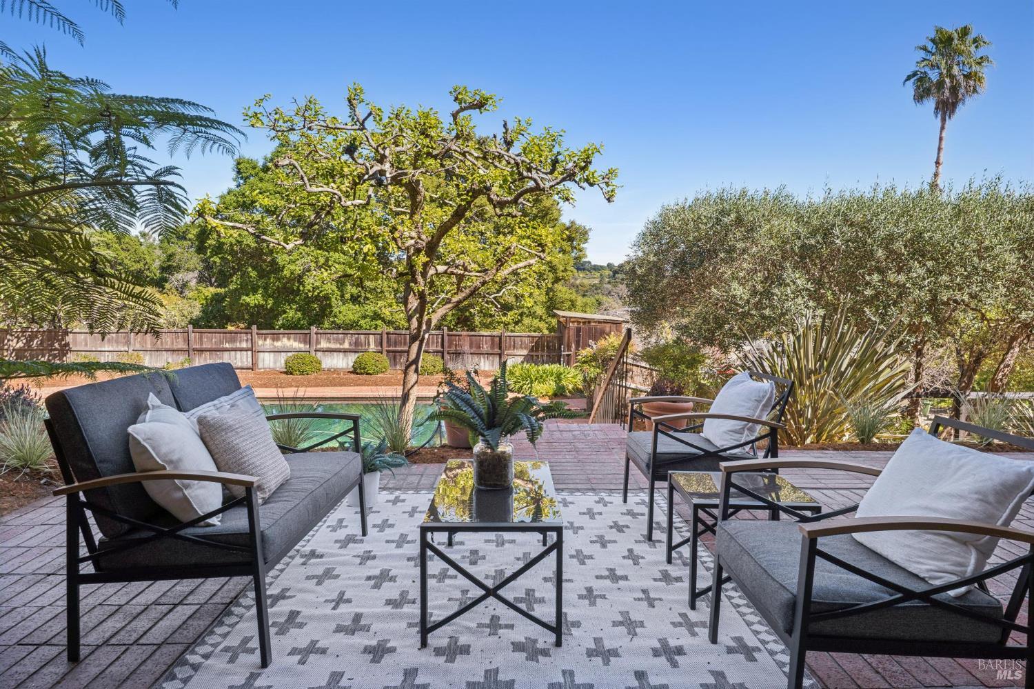 30 Chateau Place San Rafael, CA 94901 - Photo 15 of 61