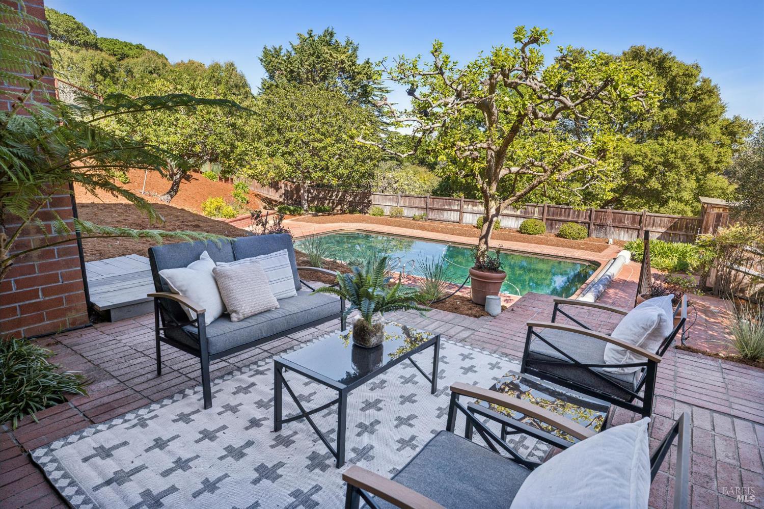 30 Chateau Place San Rafael, CA 94901 - Photo 16 of 61