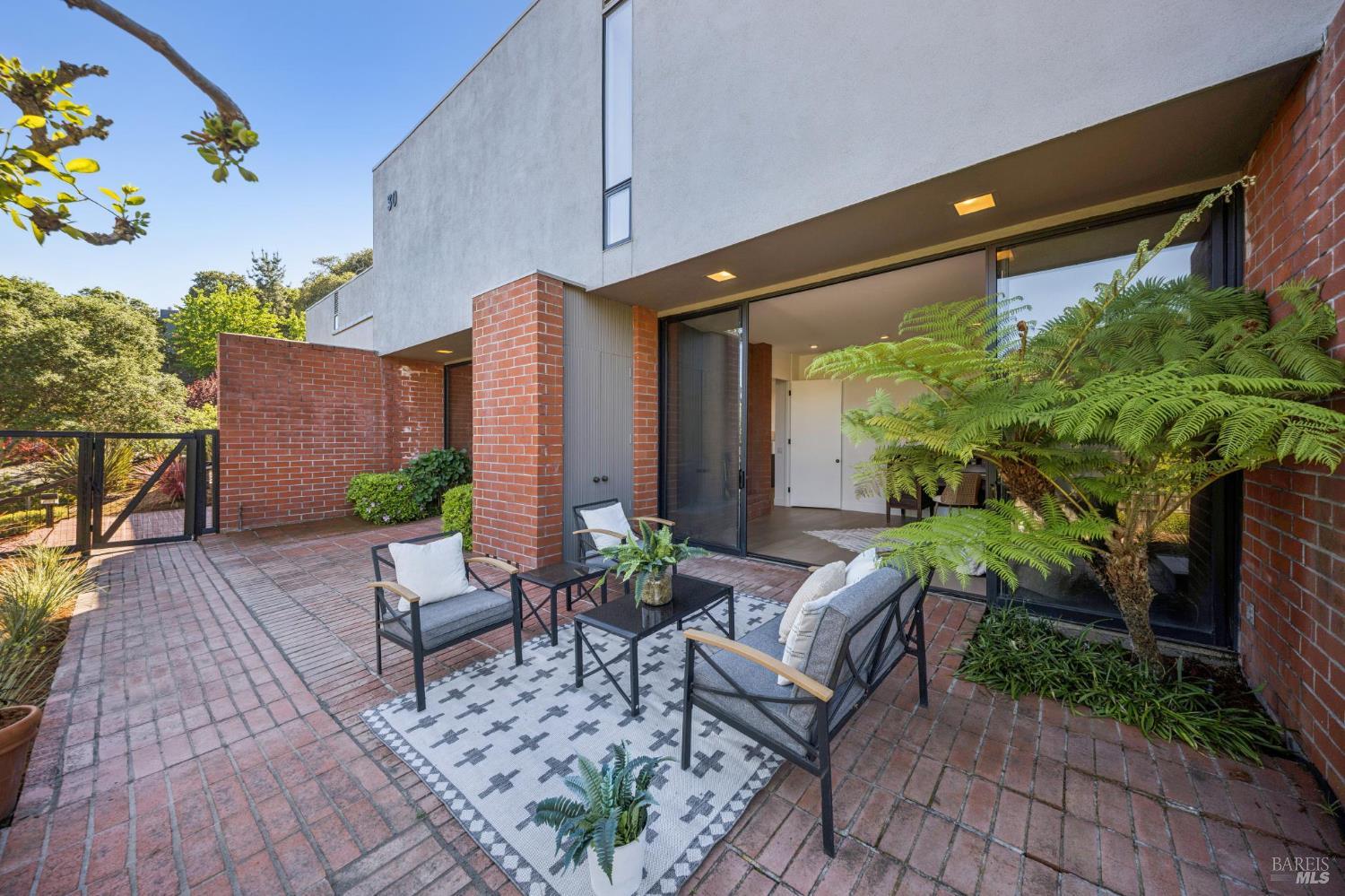 30 Chateau Place San Rafael, CA 94901 - Photo 19 of 61