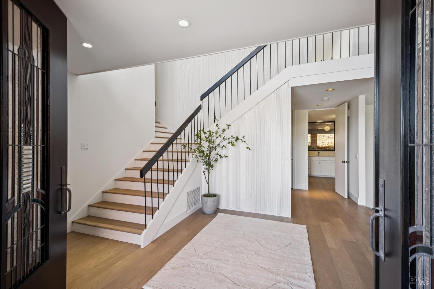 30 Chateau Place San Rafael, CA 94901 - Photo 5 of 61