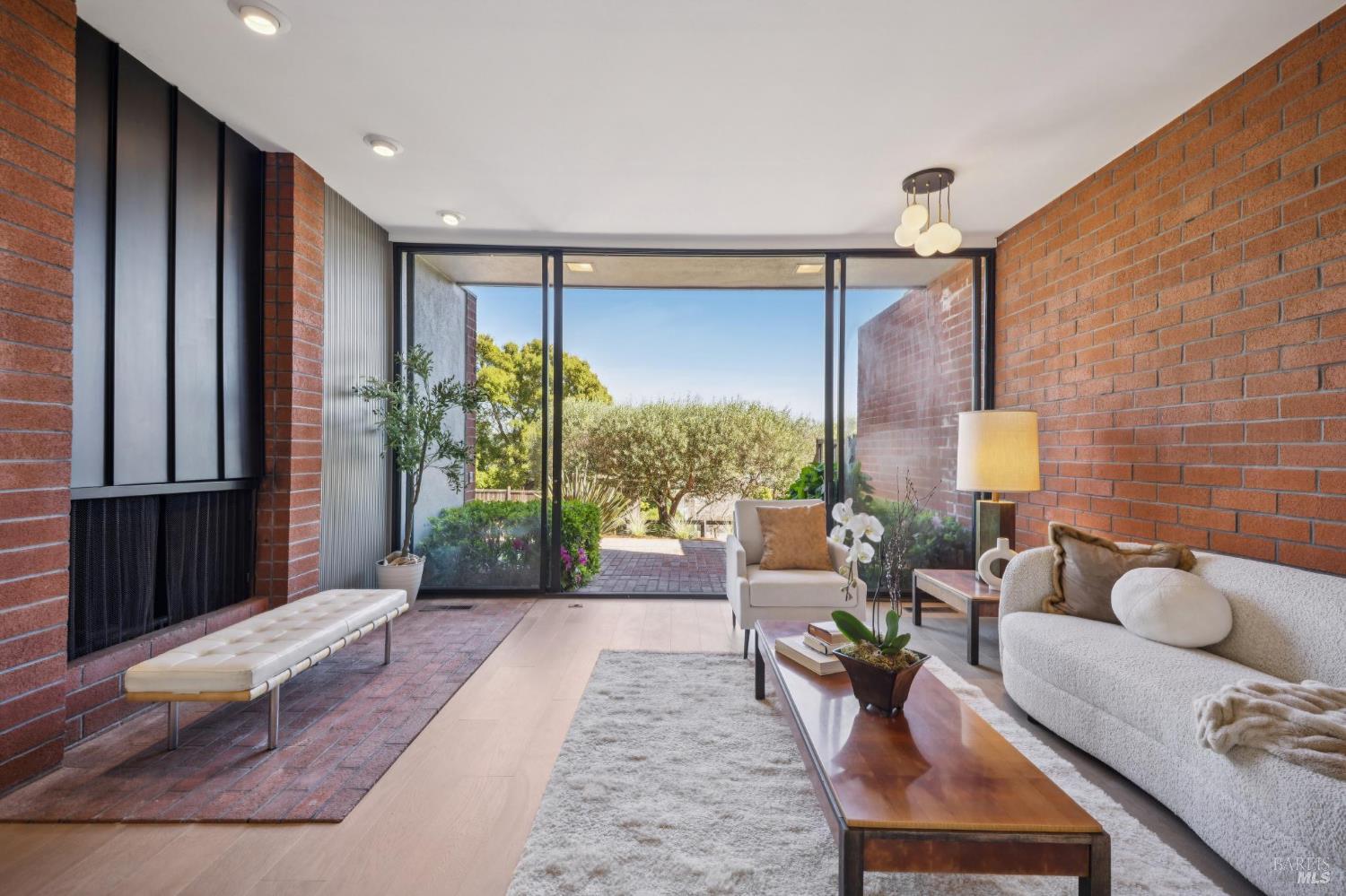 30 Chateau Place San Rafael, CA 94901 - Photo 10 of 61