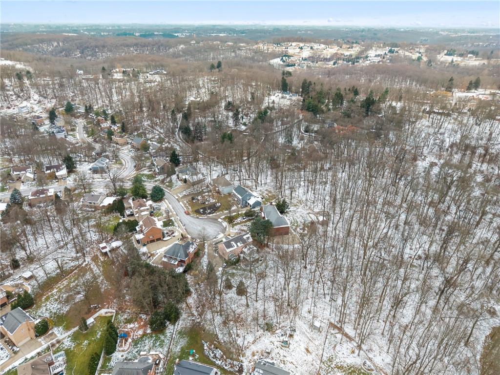 520 Colony Court Gibsonia, PA 15044 - Photo 40 of 45 a view of a city