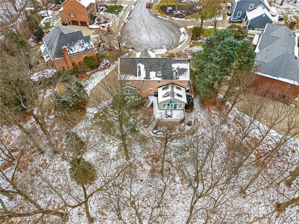 520 Colony Court Gibsonia, PA 15044 - Photo 42 of 45 an aerial view of a house with yard swimming pool and outdoor seating
