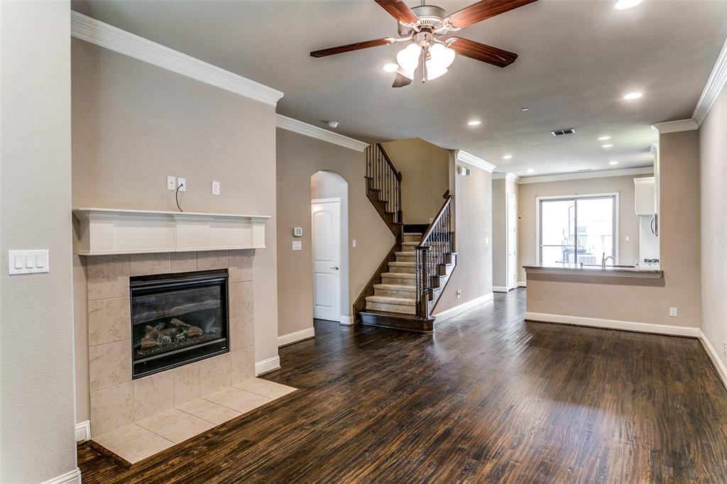 809 Milton Way Coppell, TX 75019 - Photo 3 of 12 Gallery Image 3