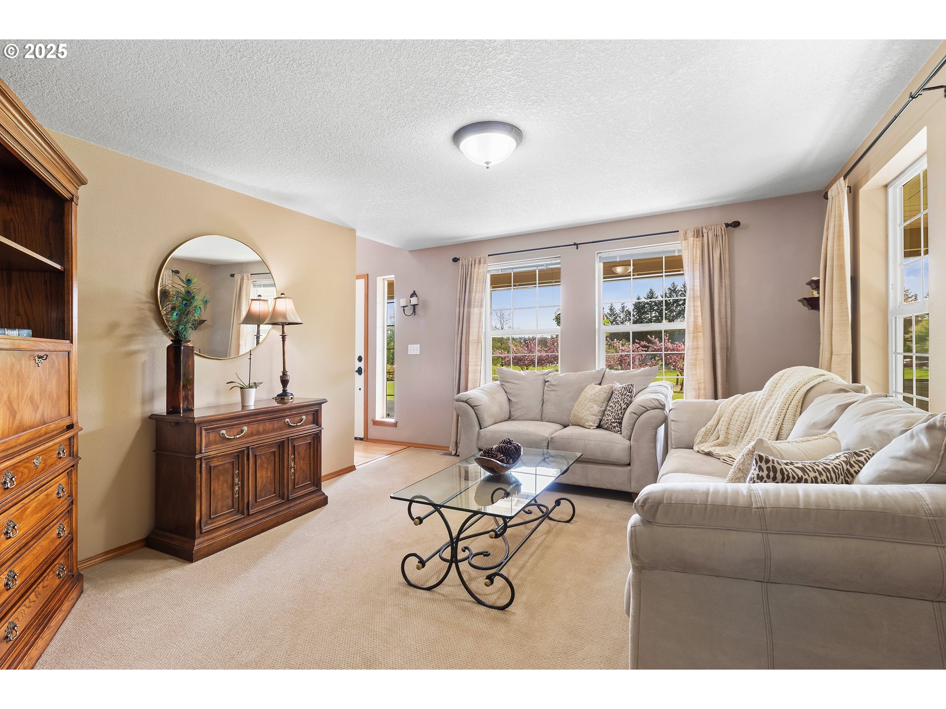 22075 Northeast Hidden Springs Road Dundee, OR 97115 - Photo 15 of 45 Gallery Image 15